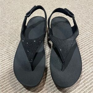 Women’s fit flops - black. Size 10. EUC.